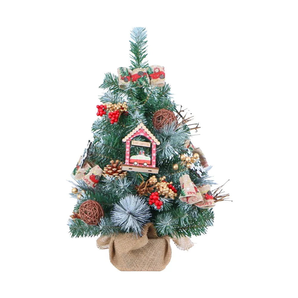 עץ אשוח עם תחתית קנבס וקישוטים בגווני אדום - 60 ס״מ