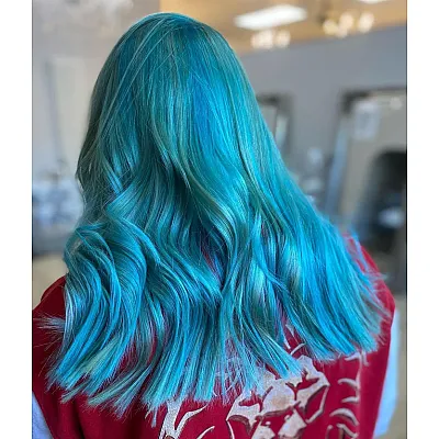 צבע שיער בלו ג'ייד Blue Jade