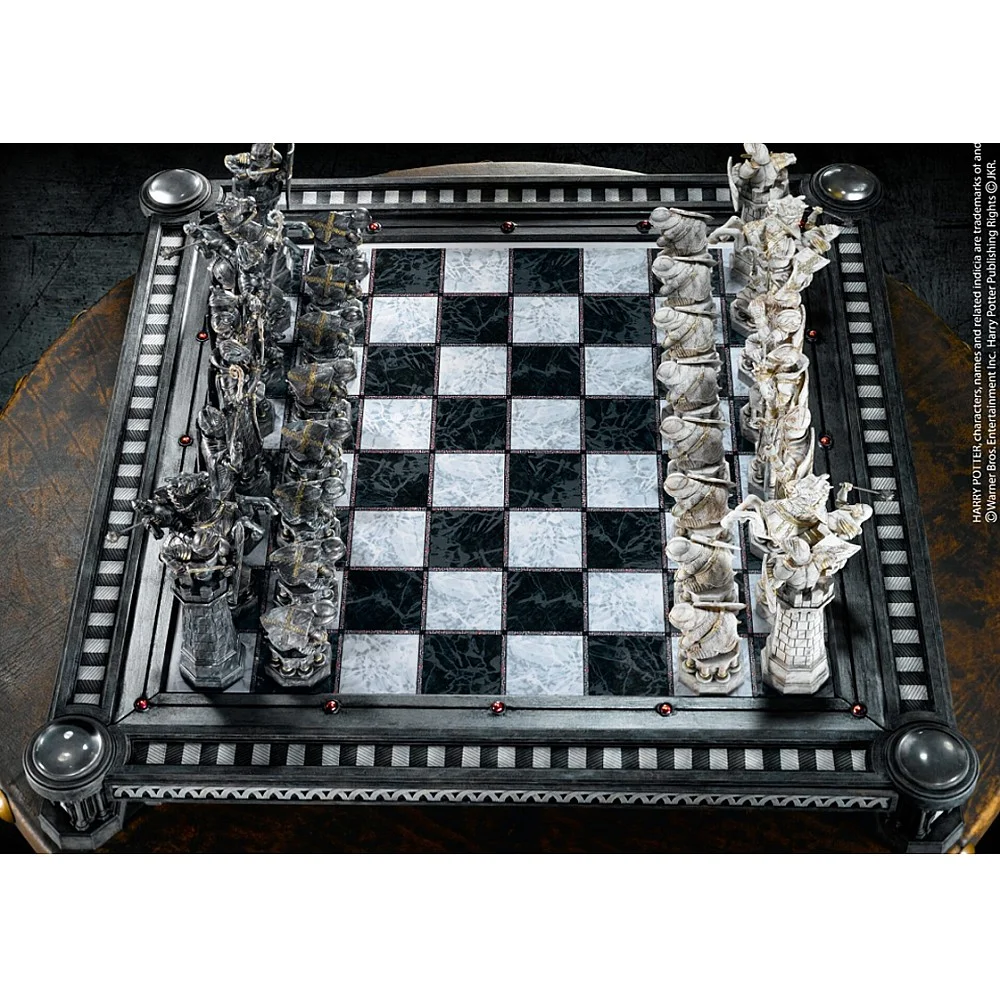 לוח שחמט The Final Challenge Chess Set לוח שחמט The Final Challenge Chess Set