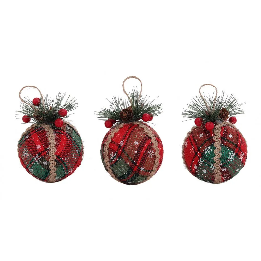 שלישיית כדורים משובצים מקושטים