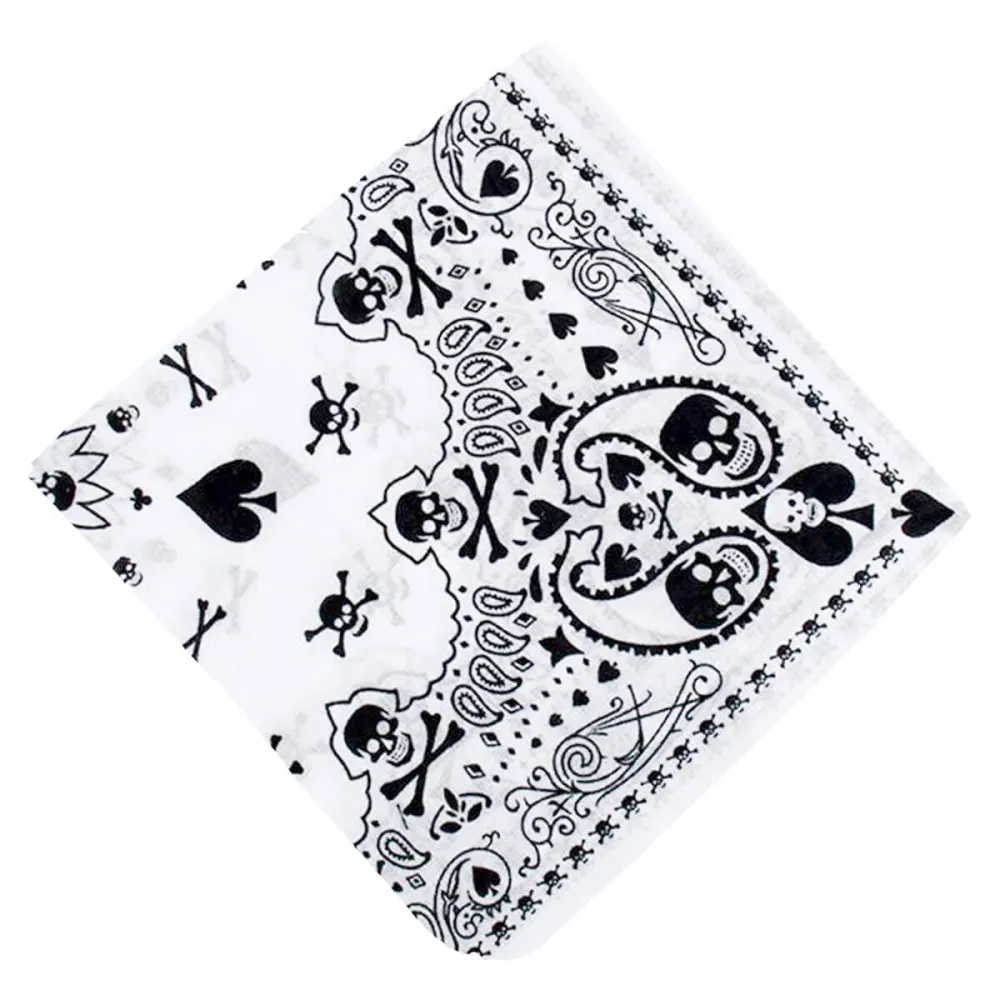 בנדנה גולגולות תילתן לבן