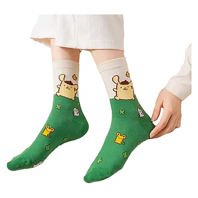 גרביים מעוצבים הלו קיטי וחברים - פומפורין לבן ירוק