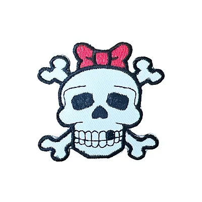 פאצ׳ גולגולת ופפיון