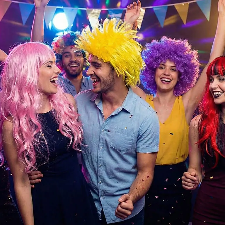 פאות לפורים ומסיבות בשלל צבעים ודוגמאות